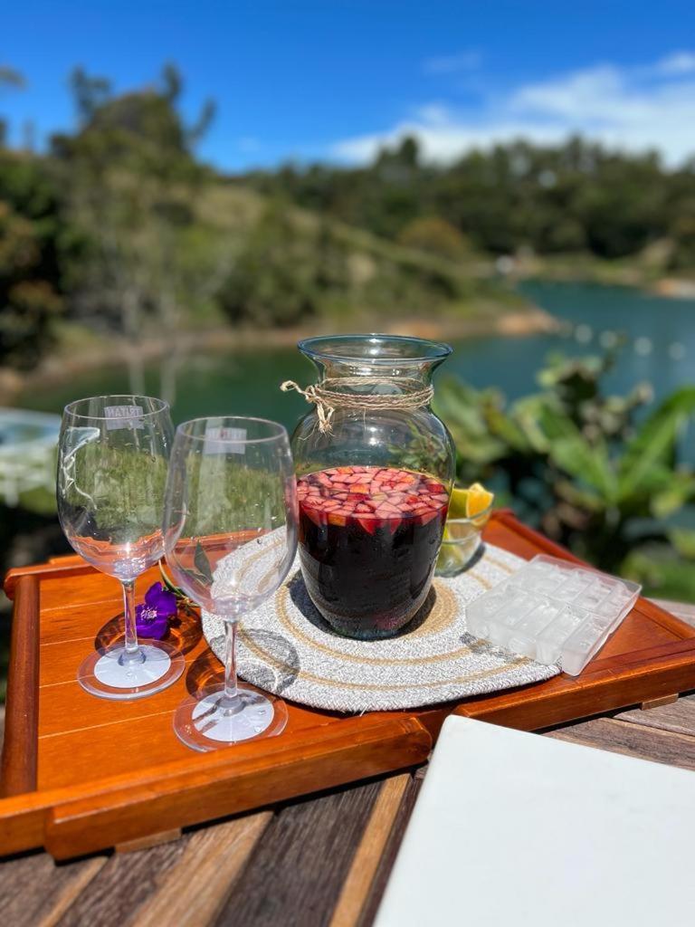 Cabana Privada Sin Prisa "Not Rush" Preciosa! Con Jacuzzi, Vista Y Acceso Directo Al Embalse, Vista A La Piedra , Deporte Acuatico Paddle Board And Breakfast Incluidos ! Imperdible Guatapé 외부 사진
